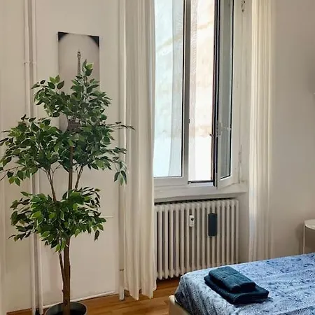 Splendido Bilocale A 4 Fermate Dal Duomo מילאנו